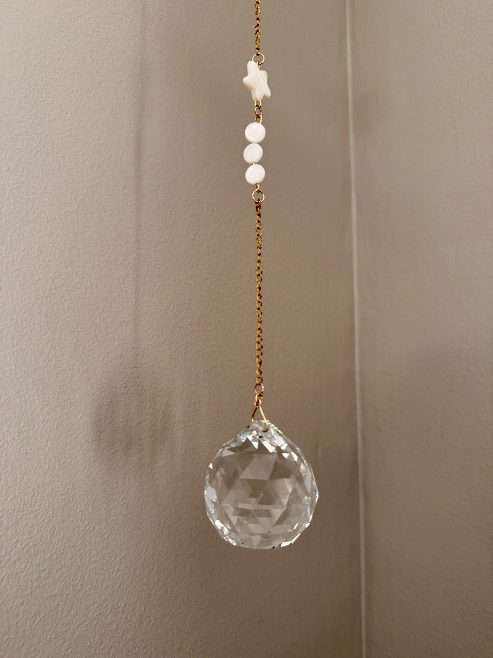 Attrape Soleil perles et décoration en bois – Image 2